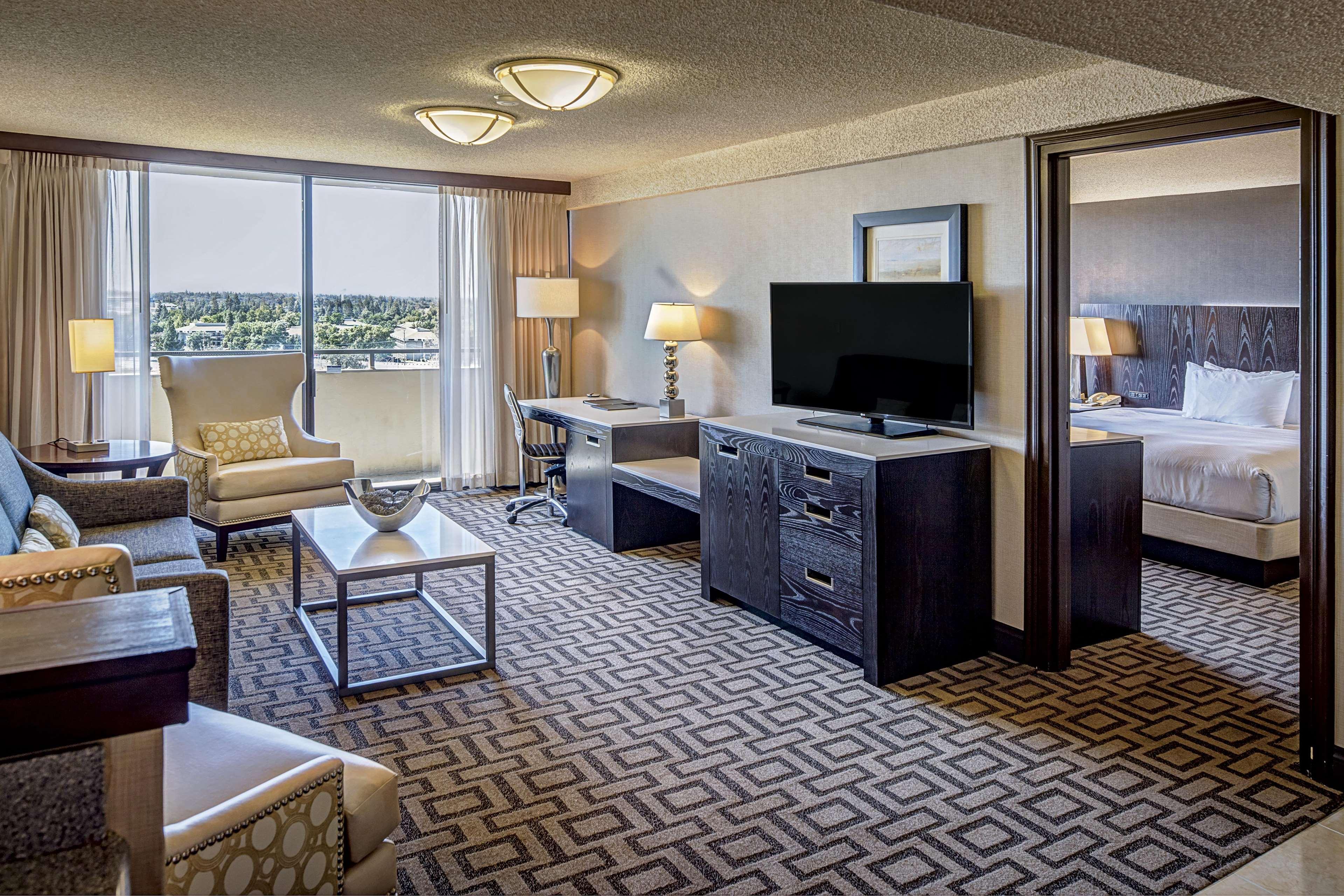 Hilton Sacramento Arden West Hotel Eksteriør billede