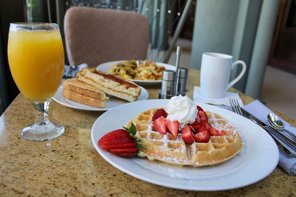 Hilton Sacramento Arden West Hotel Eksteriør billede