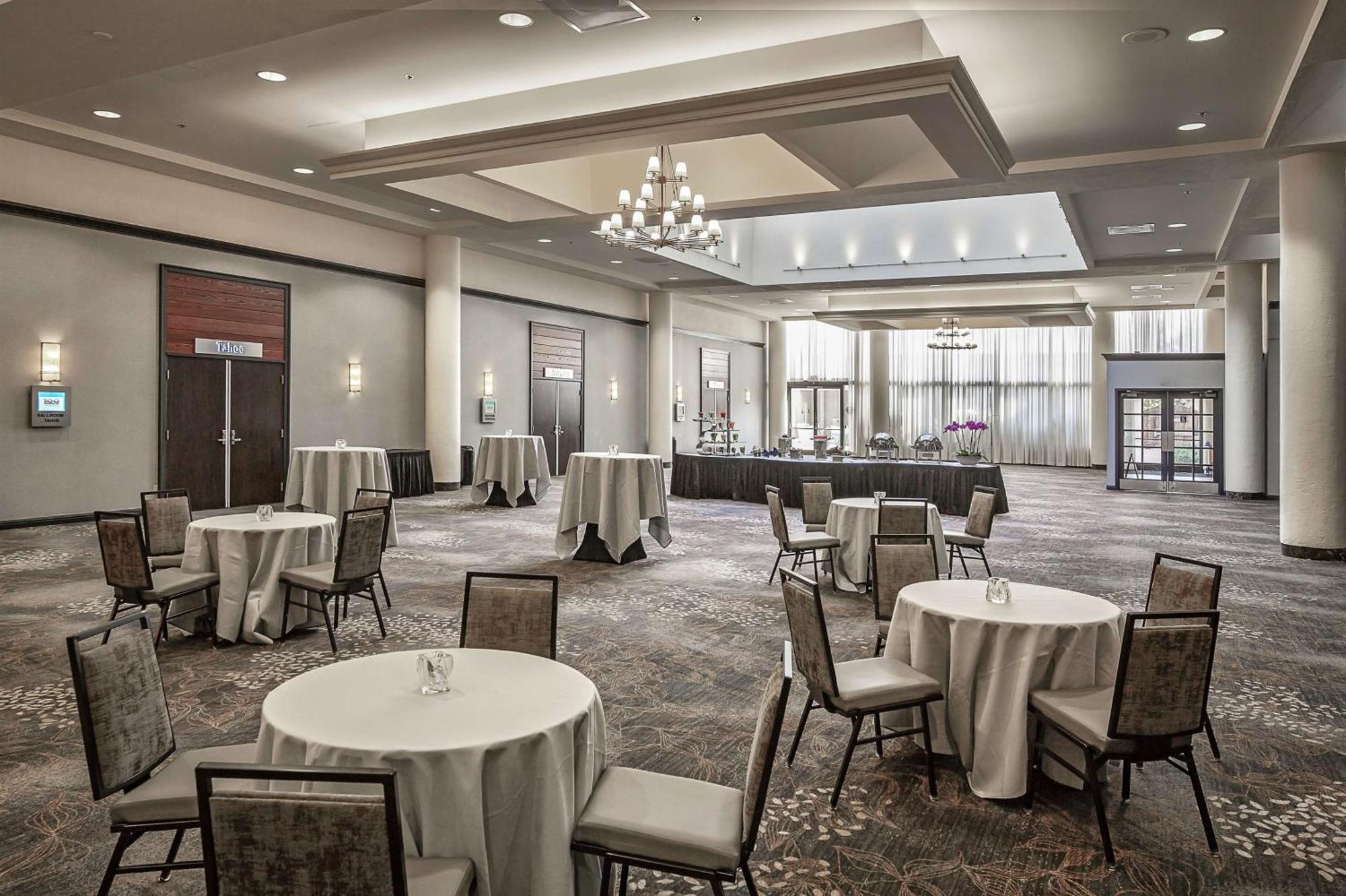 Hilton Sacramento Arden West Hotel Eksteriør billede