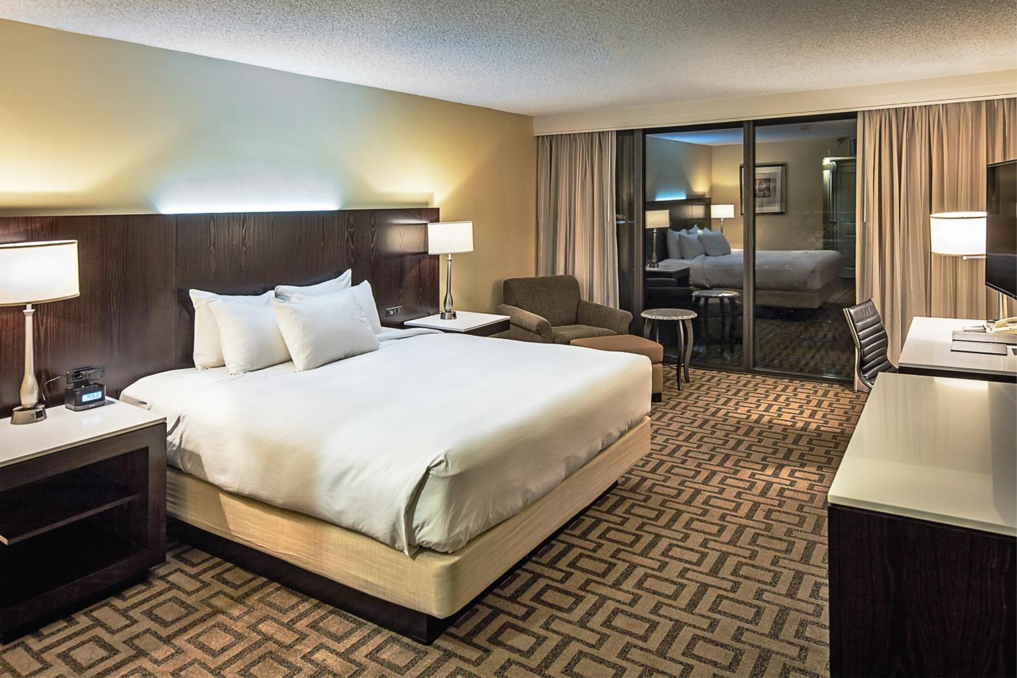 Hilton Sacramento Arden West Hotel Eksteriør billede